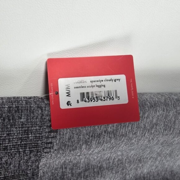 NWT SPANX Spacedye Cloudy Grey Seamless Sculpt Legging 50285R Size M - Picture 14 of 14